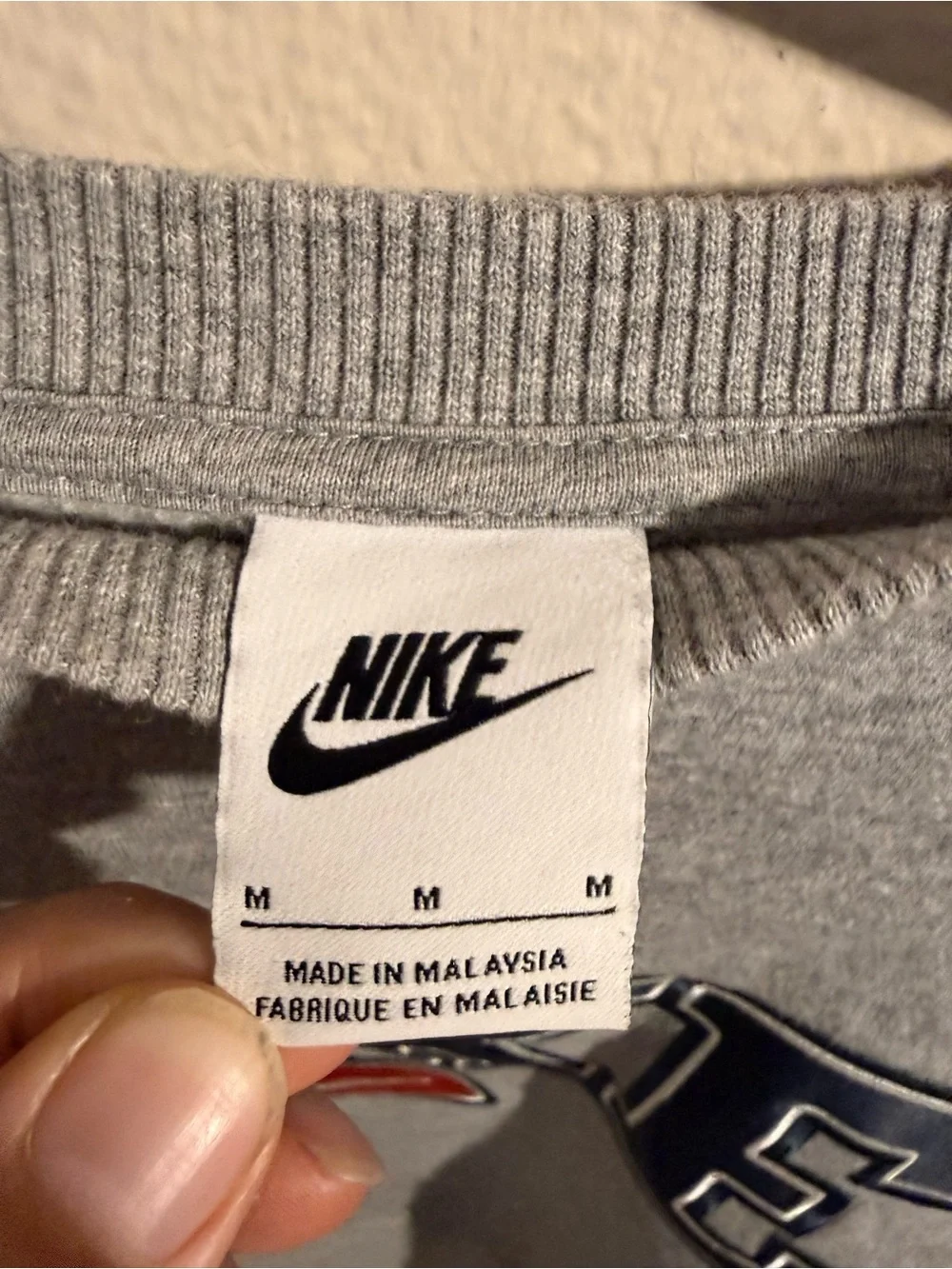 Nike Women's Phoenix Fleece City Edition Size Medium